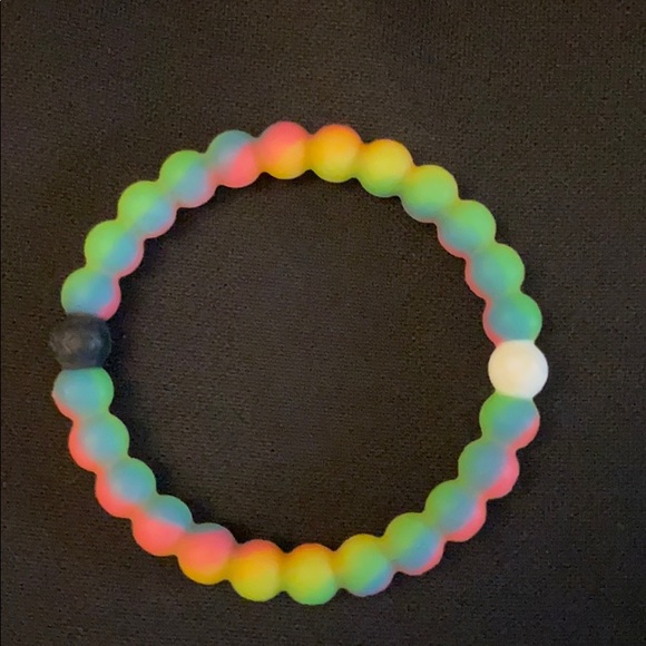 NWOT make a wish rainbow lokai - M - Picture 3 of 4